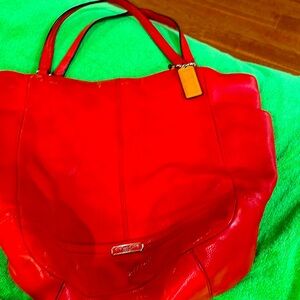 Coach leather shoulder bag. Used good condition